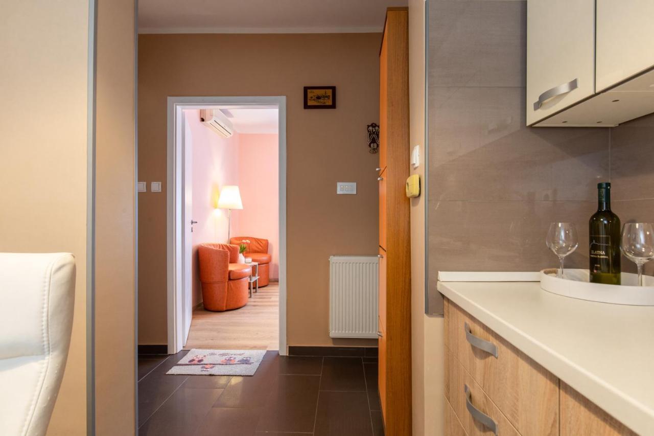 Apartman Ruza Кърк Екстериор снимка